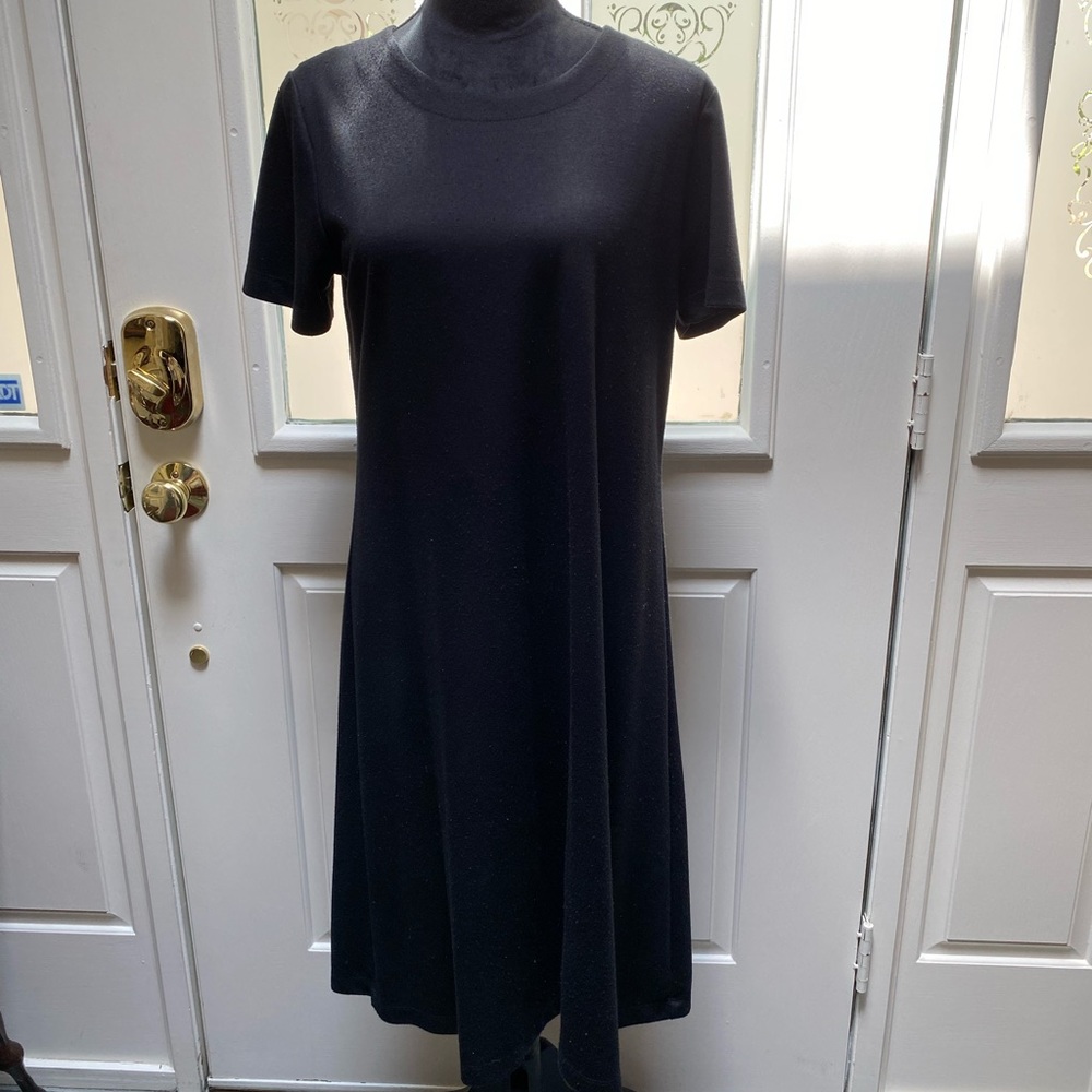 Susan Graver Black dress Size S Travel dress.